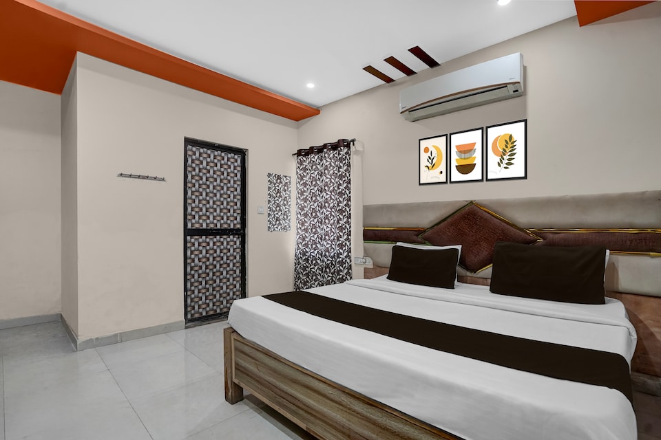 SPOT ON NN Hotel , Saoner, Nagpur