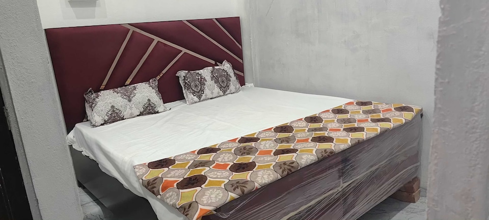 SPOT ON The Heaven OYO Hotel, Fardpur, Fardpur