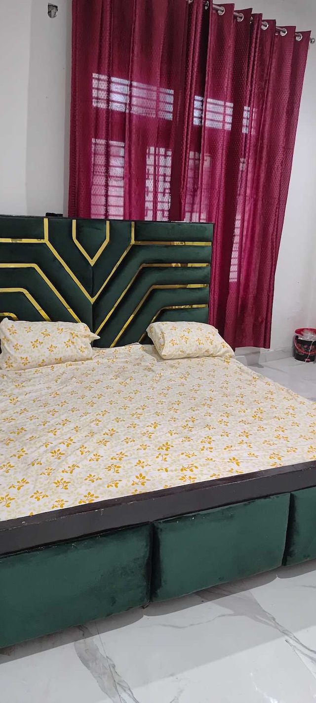 SPOT ON The Heaven OYO Hotel