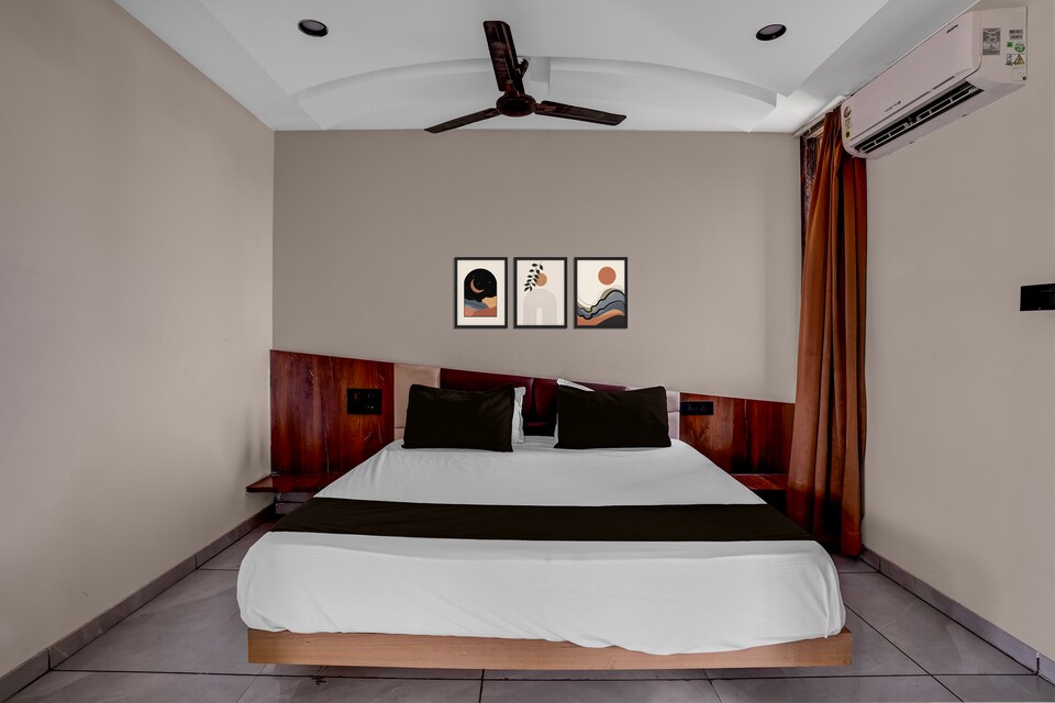 Hotel O Dwarkadhish , Palsana, Surat