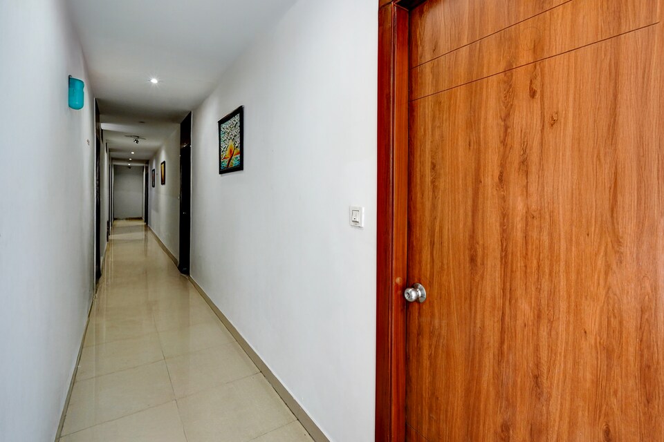 Collection O by OYO Amritsar District Court Formerly Lotus Bloom, Railway Station Amritsar, Amritsar