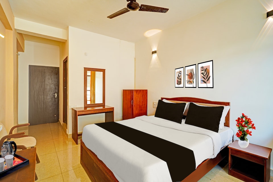 Super Townhouse Madikeri Fort Formerly Hotel Raj, Madikeri, Coorg