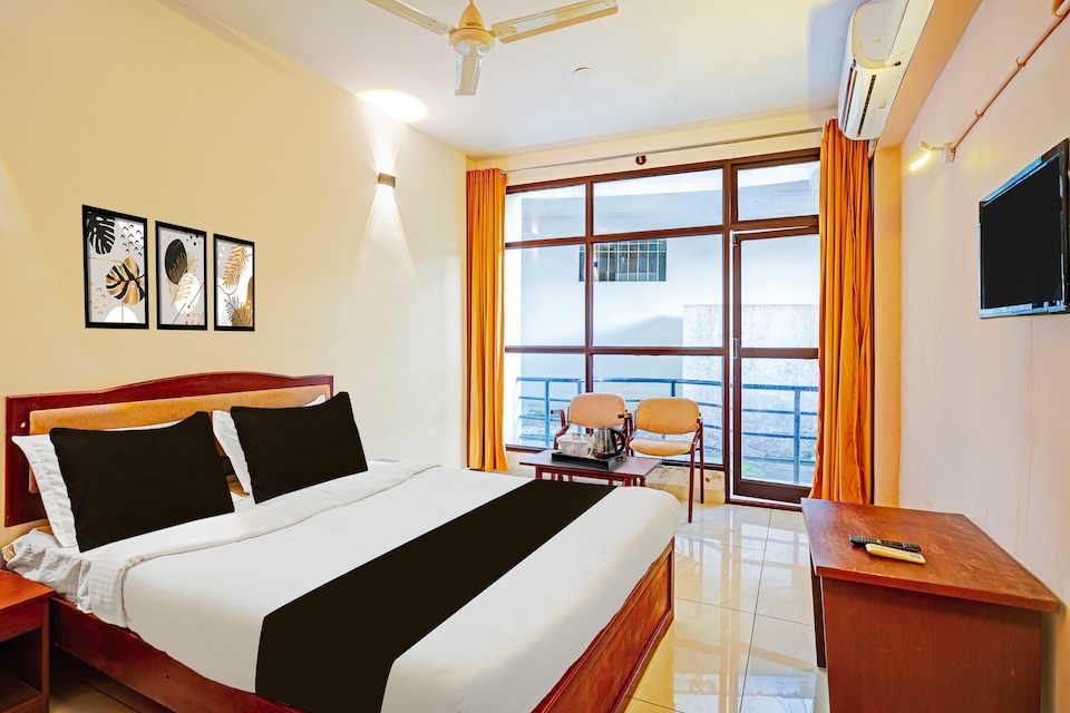 Super Townhouse Madikeri Fort Formerly Hotel Raj, Madikeri, Coorg