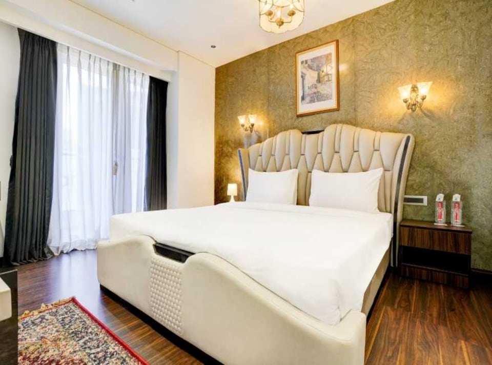 Townhouse Baner Street, Baner Pune, Pune