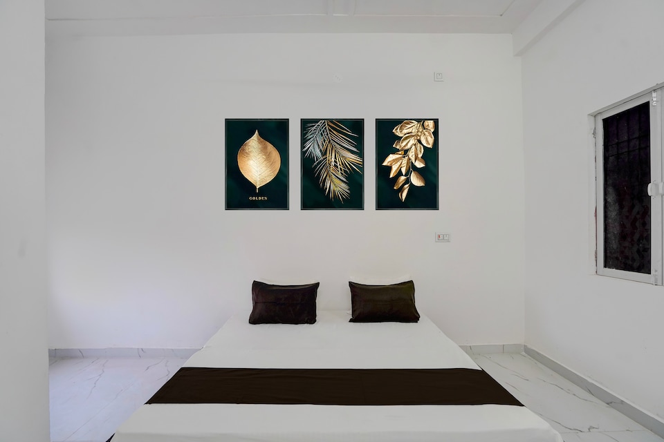 Hotel O shivam guest house and hotel, Rambagh Allahabad, Prayagraj