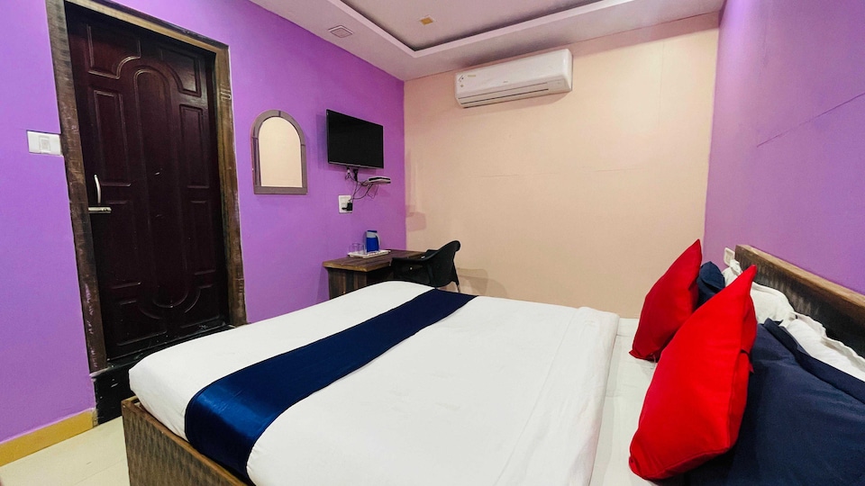 Hotel O kushal in & Restaurant , Rambagh Allahabad, Prayagraj