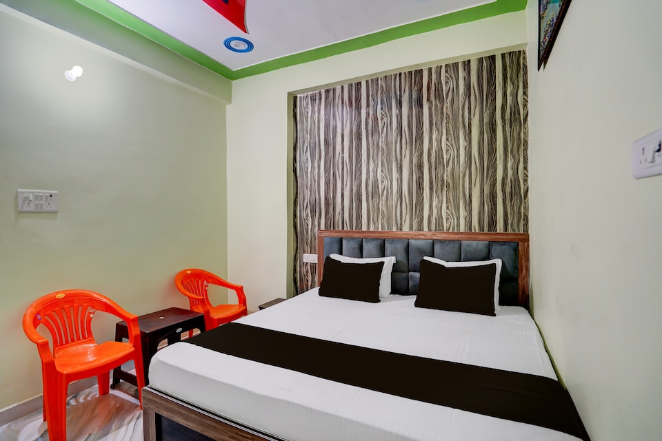 Hotel O kushal in & Restaurant , Rambagh Allahabad, Prayagraj