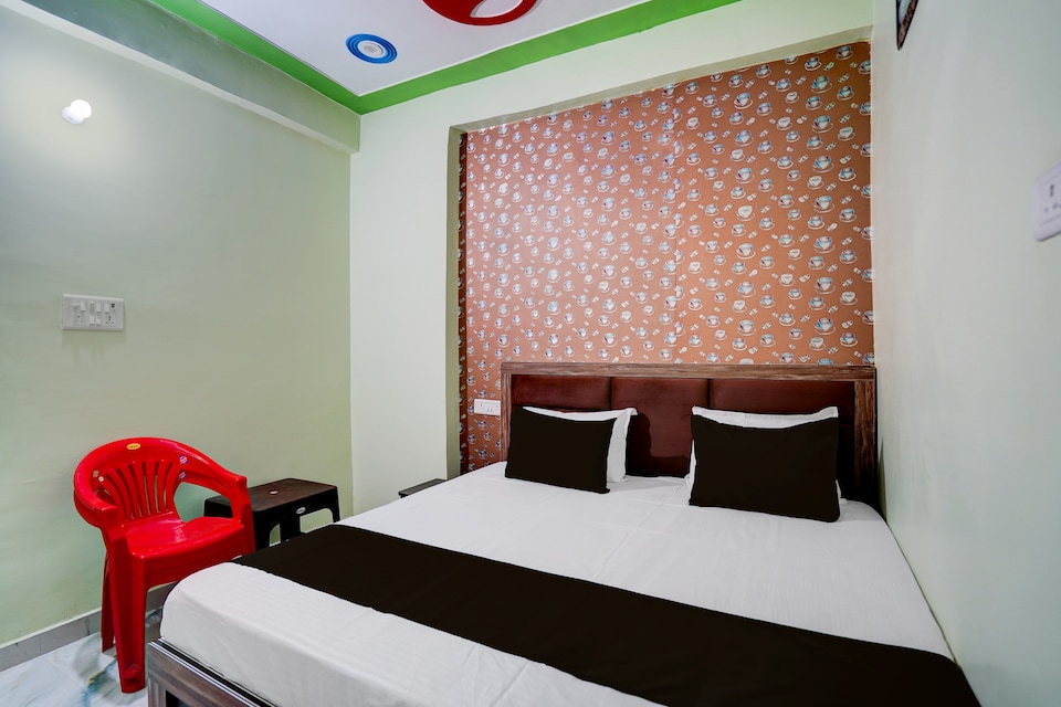 Hotel O kushal in & Restaurant , Rambagh Allahabad, Prayagraj