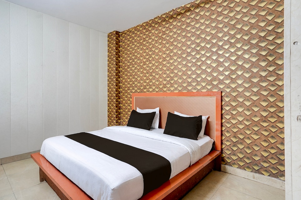 Hotel O The Majestic Residency , Dwarka Delhi, Delhi