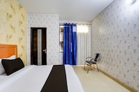 Hotel O The Majestic Residency 