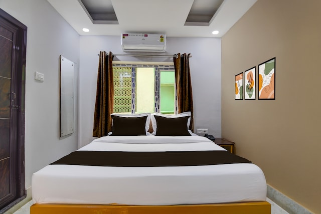 Collection O Kolkata International Airport 