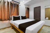 Collection O Kolkata International Airport 