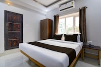 Collection O Kolkata International Airport 