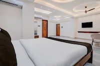 Townhouse Oak Karkamb Road Solapur Formerly Grand Residency