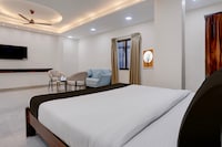 Townhouse Oak Karkamb Road Solapur Formerly Grand Residency