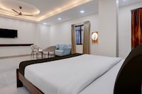 Townhouse Oak Karkamb Road Solapur Formerly Grand Residency