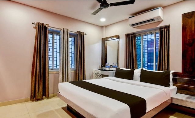 Collection O Shobhabazar Metro Station Kolkata