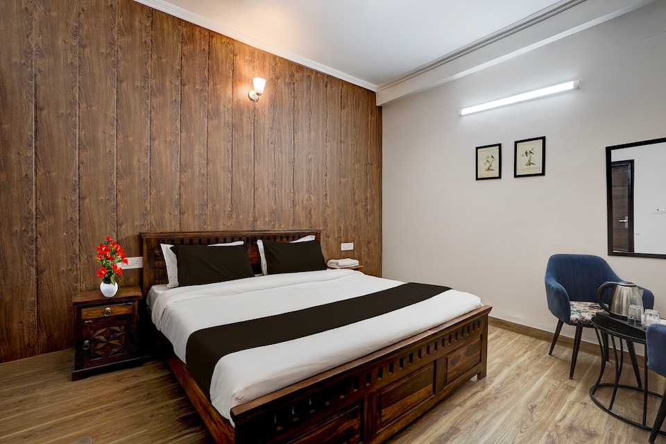 Townhouse Mundka Metro Station Delhi Formerly Hotel Hazel, Paschim Vihar Delhi, Delhi