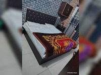 Hotel O Cross King Hotel & Restaurant 