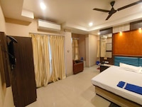 Hotel O  International Kalpana Alay