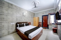 SPOT ON Hotel Silver Moon