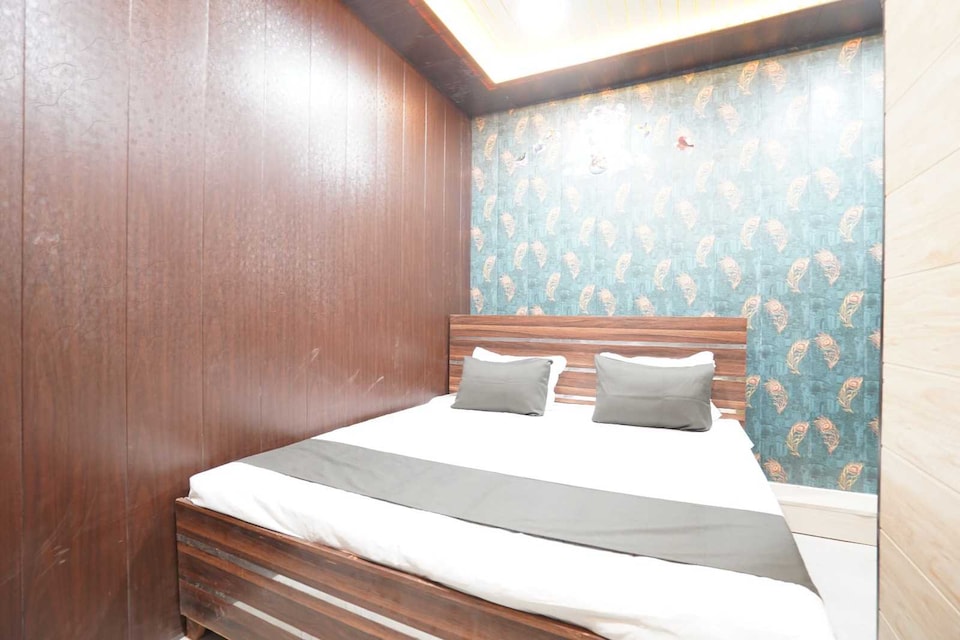 HOTEL O J.B., Rasulabad, Rasulabad