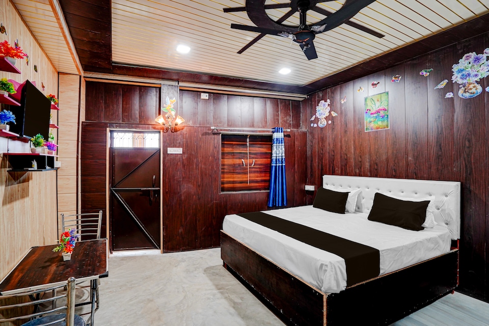 HOTEL O J.B., Rasulabad, Rasulabad