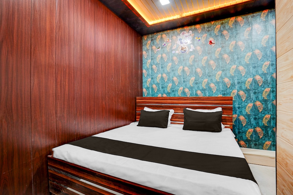 HOTEL O J.B., Rasulabad, Rasulabad