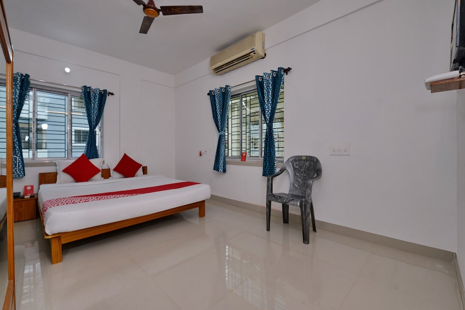 OYO 13600 Newcastle Inn, Rajarhat Kolkata, Kolkata