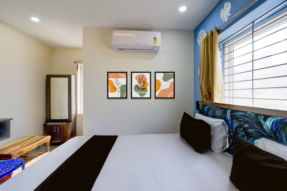 Hotel O Royal Inn, Nakkalagutta Hanamkonda Warangal, Warangal