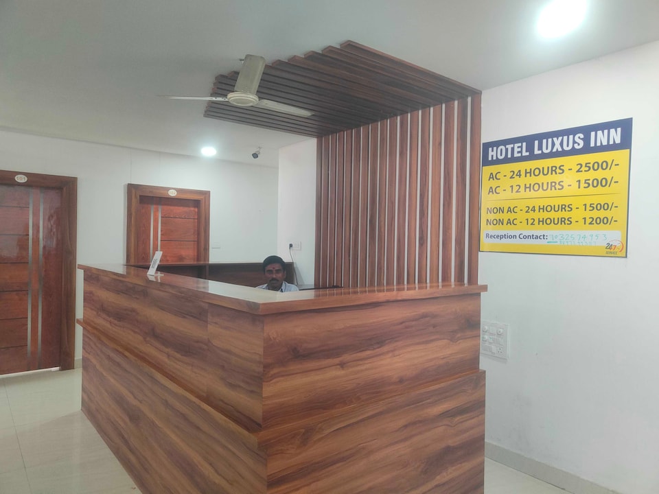 Hotel O Royal Inn, Nakkalagutta Hanamkonda Warangal, Warangal