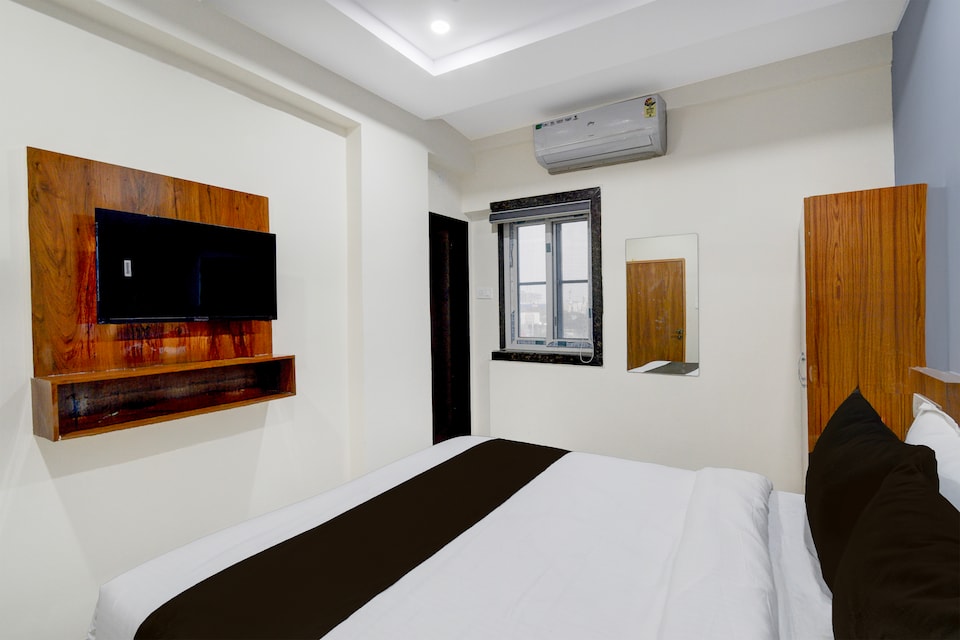 Townhouse Gachibowli Flyover Hyderabad, Gachibowli, Hyderabad