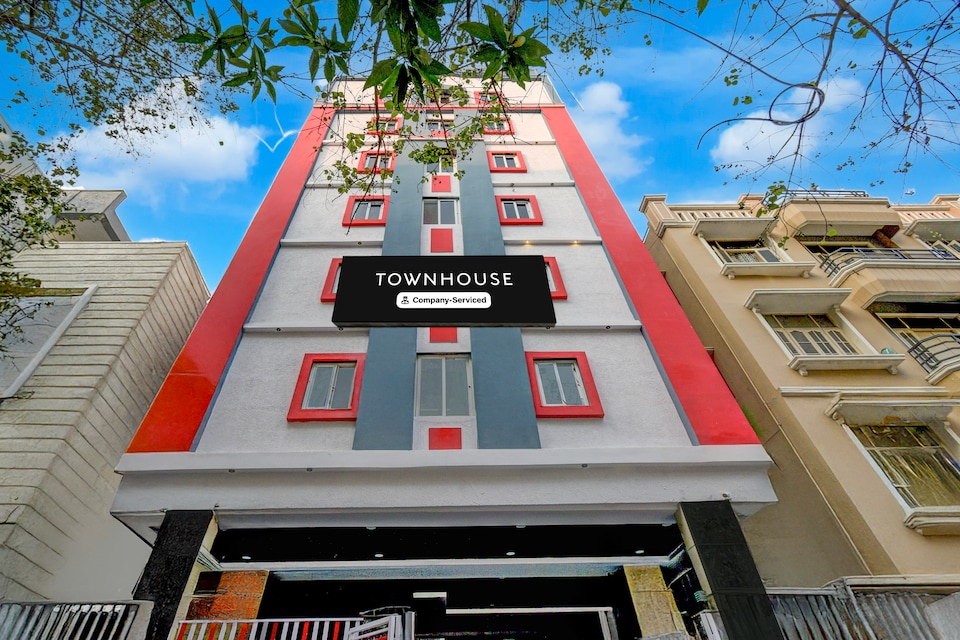 Super Townhouse Gachibowli Flyover Hyderabad, Gachibowli, Hyderabad