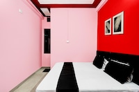 Hotel O Moonville Pusta