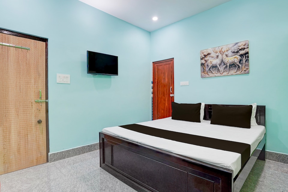 Hotel O Royal Guest House , Cuttack, Cuttack