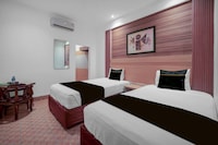 Hotel O near Mall Panakukkang formerly Al-Badar Hotel Syariah