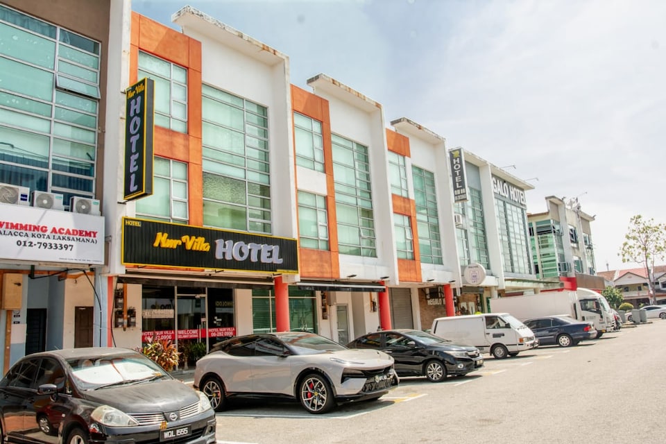 Capital O 91277 Nur Villa Hotel, Kota Laksamana, Melaka City