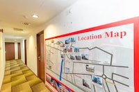 Capital O 91277 Nur Villa Hotel