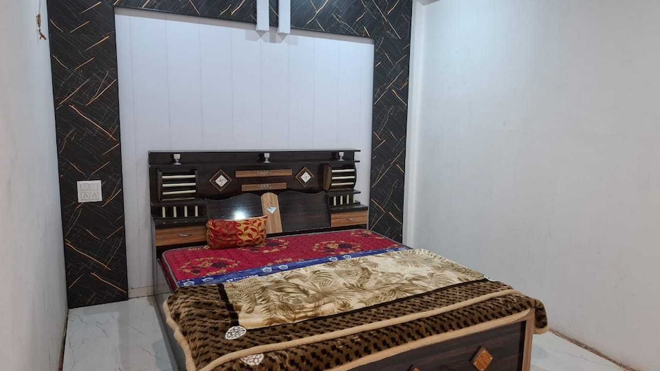 SPOT ON SACHIN RESIDENCY, Raebareily city, Raebareily