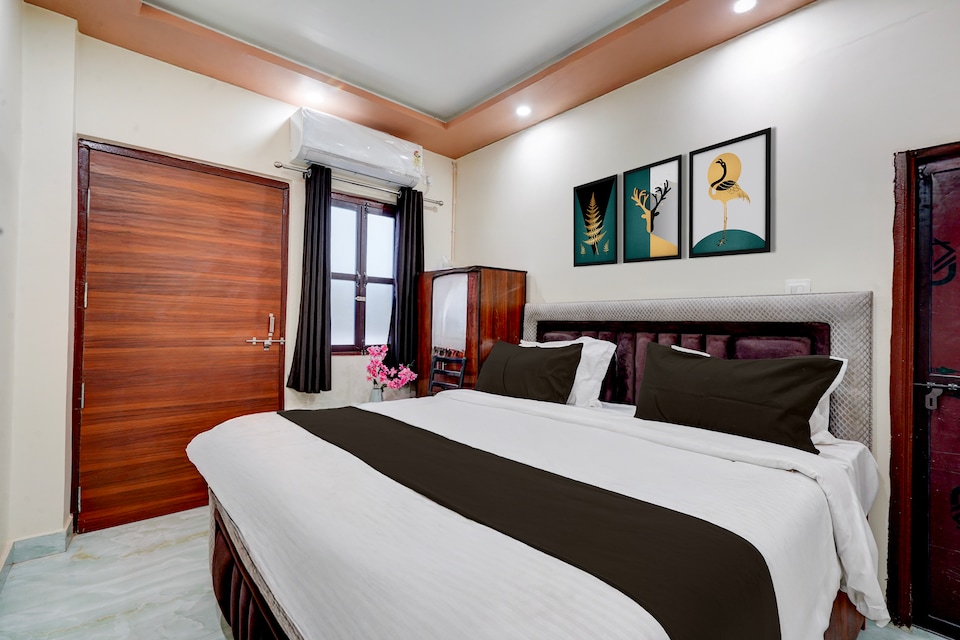 Collection O Kanpur Domestic Airport Formerly Hotel High Point, Kanpur Railway Station, Kanpur