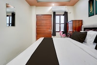 OYO Collection O Kanpur Domestic Airport Formerly Hotel High Point