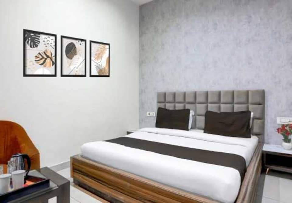 Collection O Sangla Shivala Temple Ludhiana Formerly City Home, Ludhiana Railway Station, Ludhiana