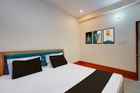 SPOT ON Grand Palace Hotel