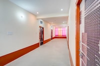 SPOT ON Grand Palace Hotel