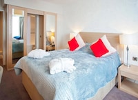 Bournemouth East Cliff by Belvilla