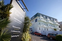 Bournemouth East Cliff by Belvilla