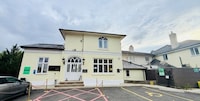 Wrexham Llyndir Hotel by Belvilla