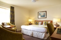 Wrexham Llyndir Hotel by Belvilla