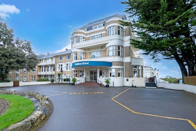 Bournemouth Carlton Hotel By Belvilla