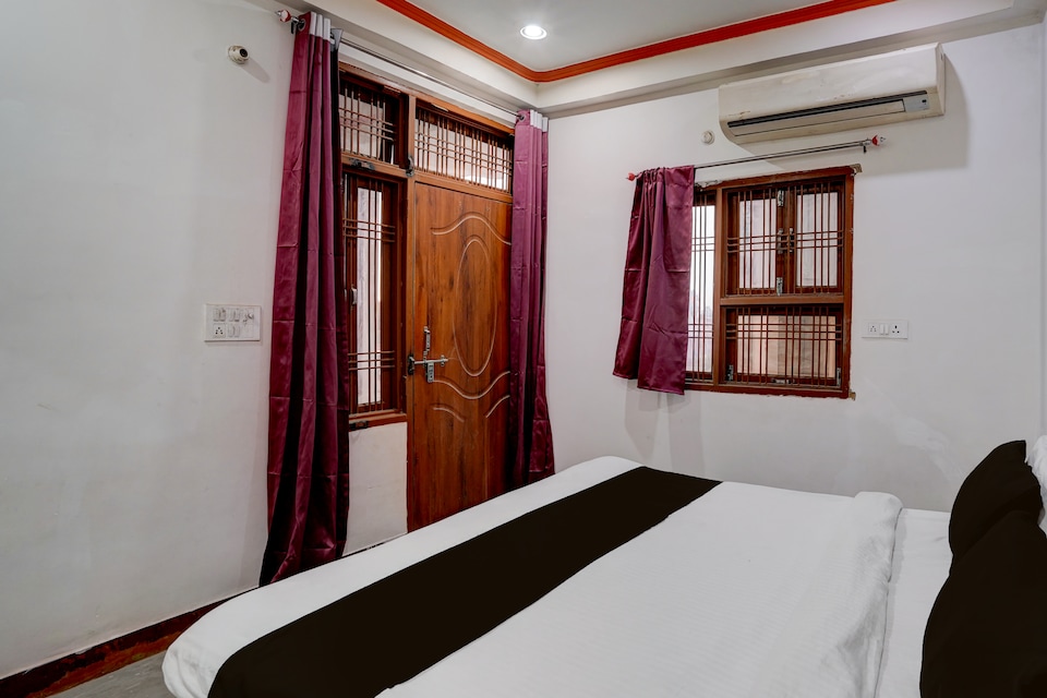 Hotel O Airport Lotus Stay Inn, Airport Lucknow, Lucknow